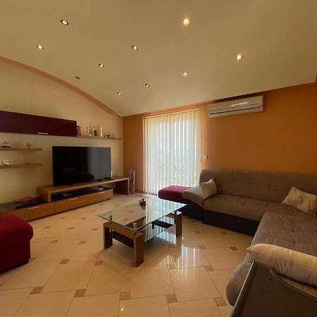 Apartment Edita Plano Trogir Екстериор снимка