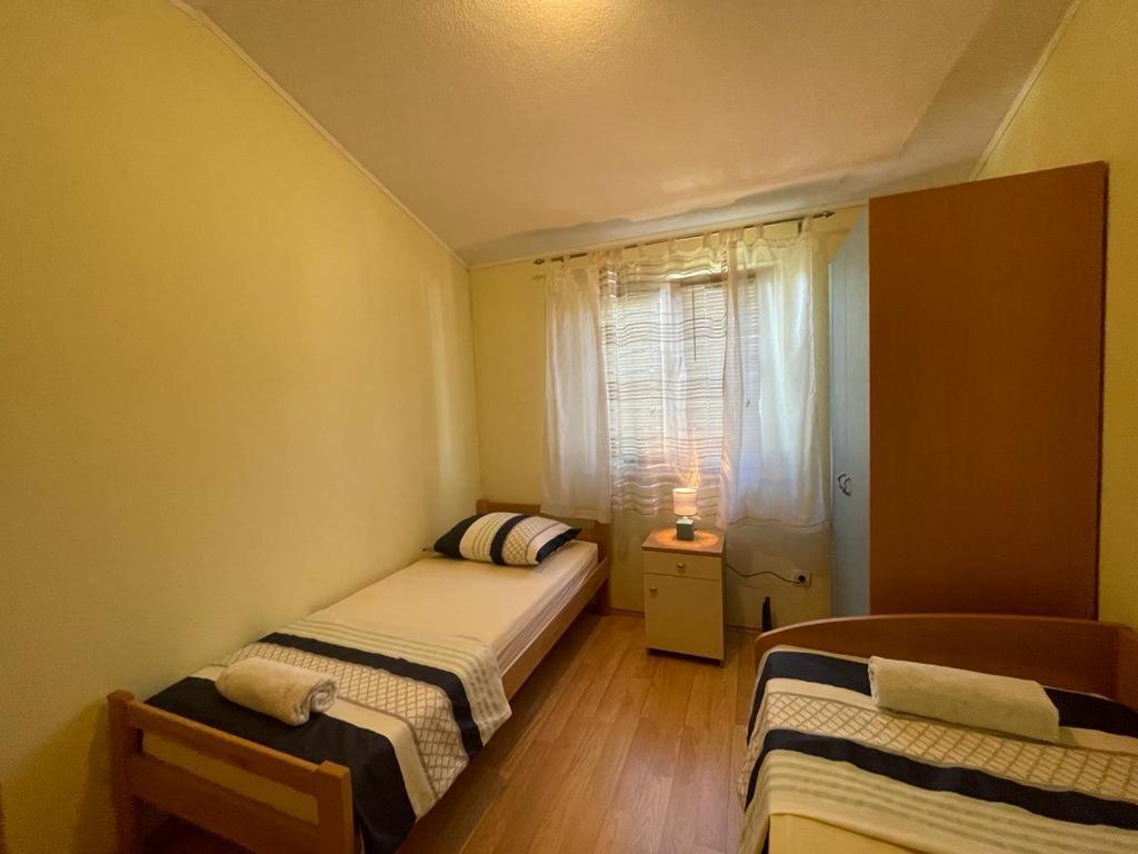 Apartment Edita Plano Trogir Екстериор снимка