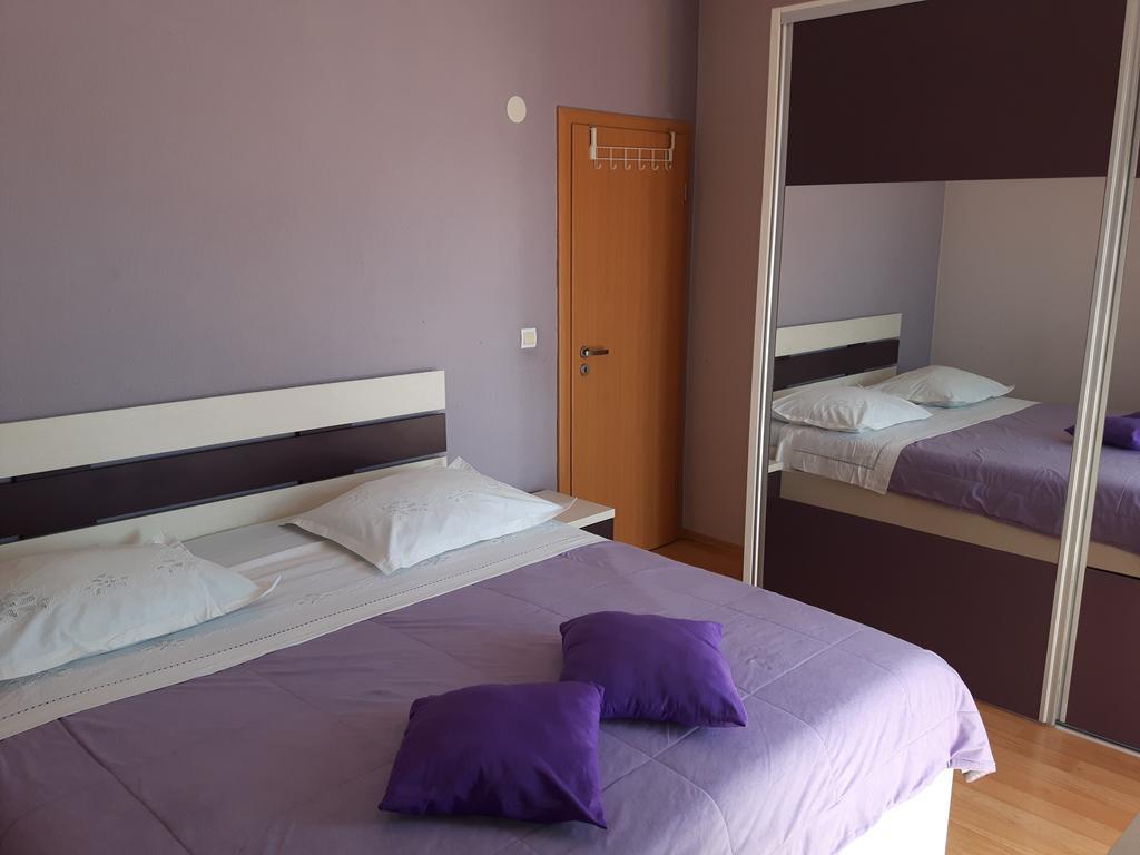 Apartment Edita Plano Trogir Екстериор снимка